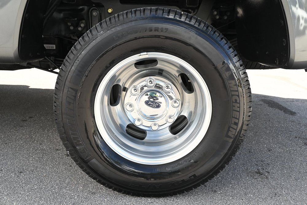 Used 2022 Ford F350 XL w/ STX Appearance Package image 9