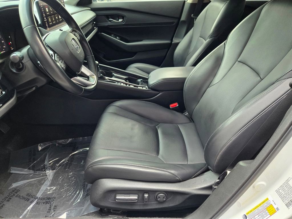 Used 2023 Honda Accord Touring image 25