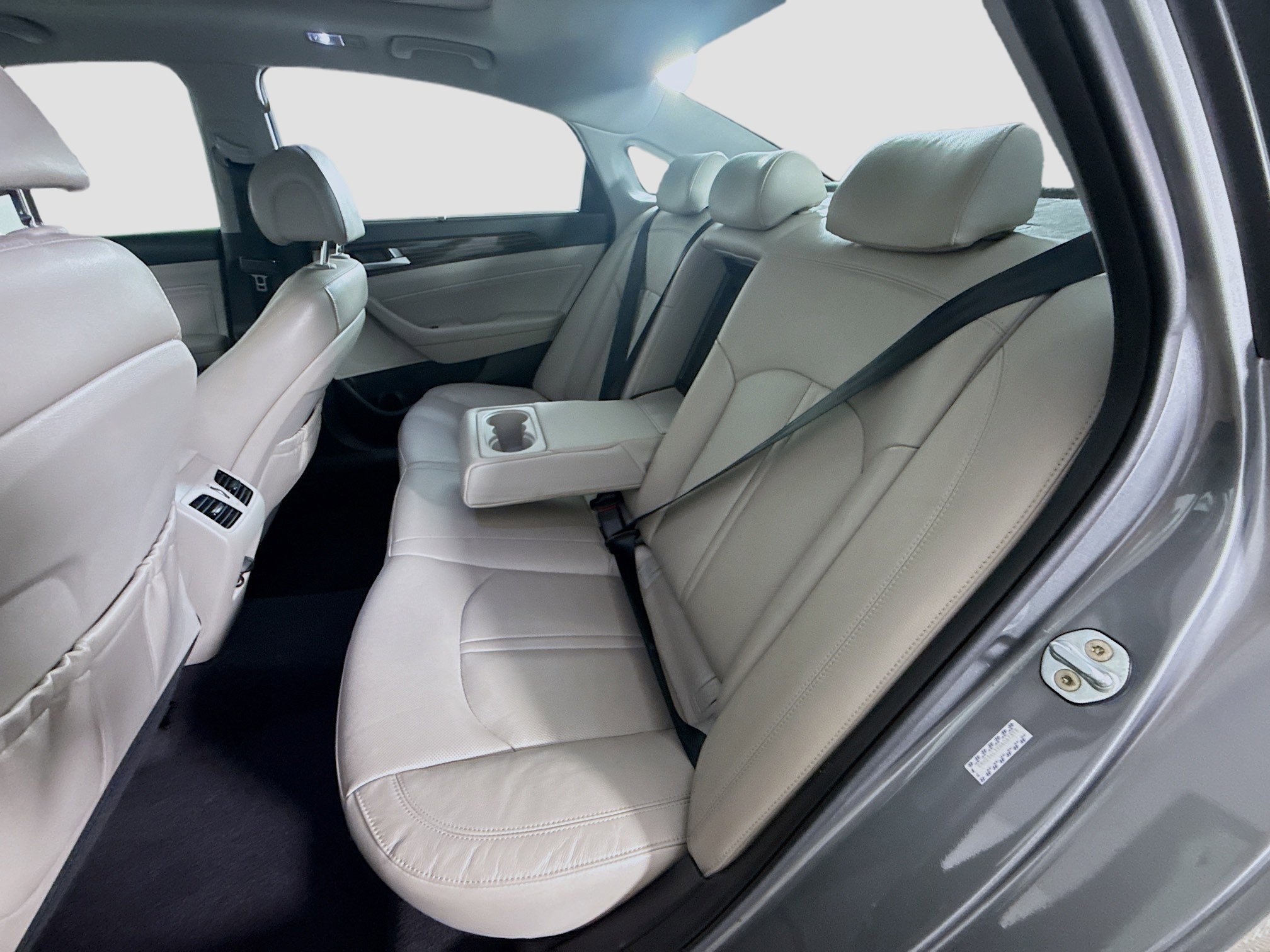 Used 2017 Hyundai Sonata Limited w/ Ultimate Package 02 image 25