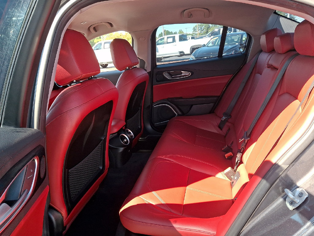 Used 2021 Alfa Romeo Giulia Sprint RWD image 10
