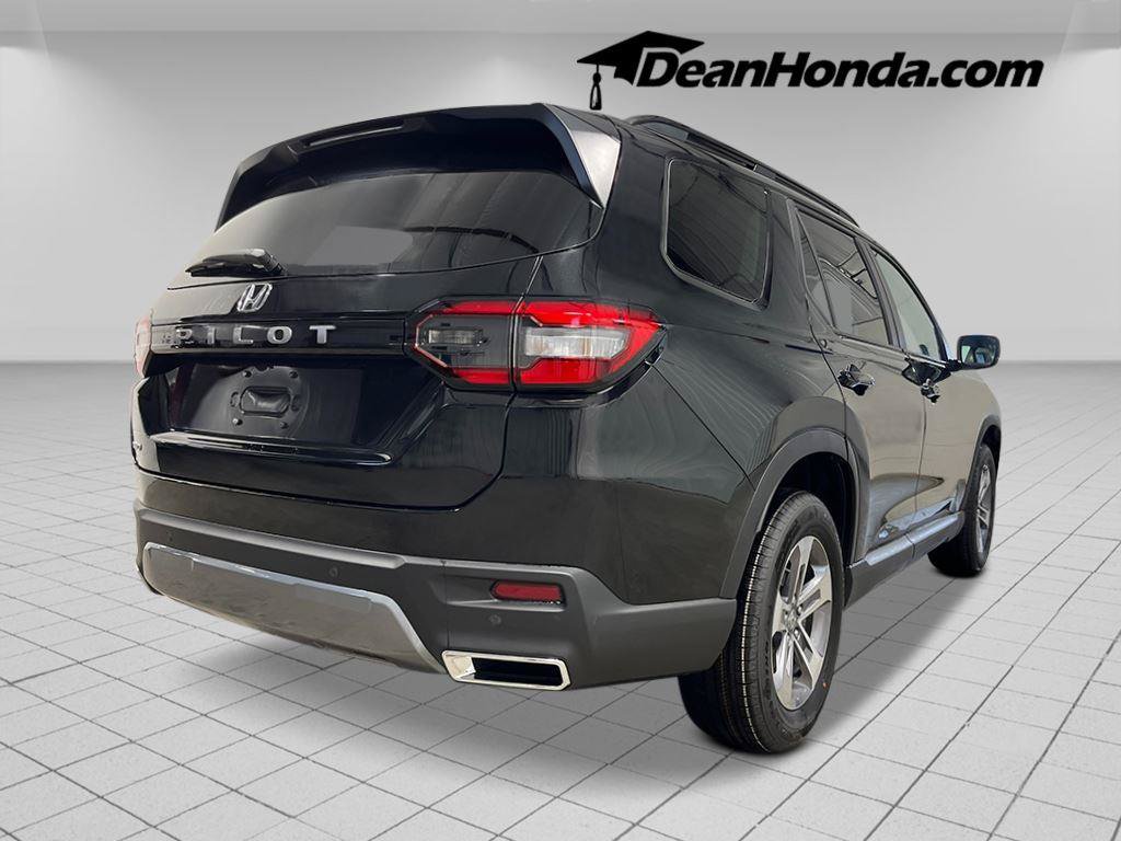 New 2026 Honda Pilot EX-L image 5