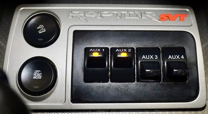 Used 2010 Ford F150 Raptor AWD/4WD image 22