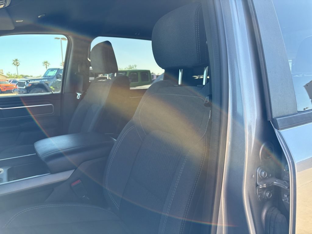 Used 2021 RAM 1500 Big Horn AWD/4WD image 14