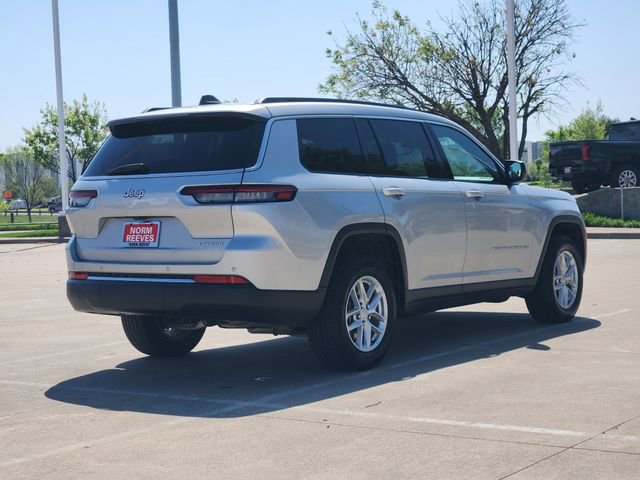 Used 2024 Jeep Grand Cherokee L Laredo RWD image 3