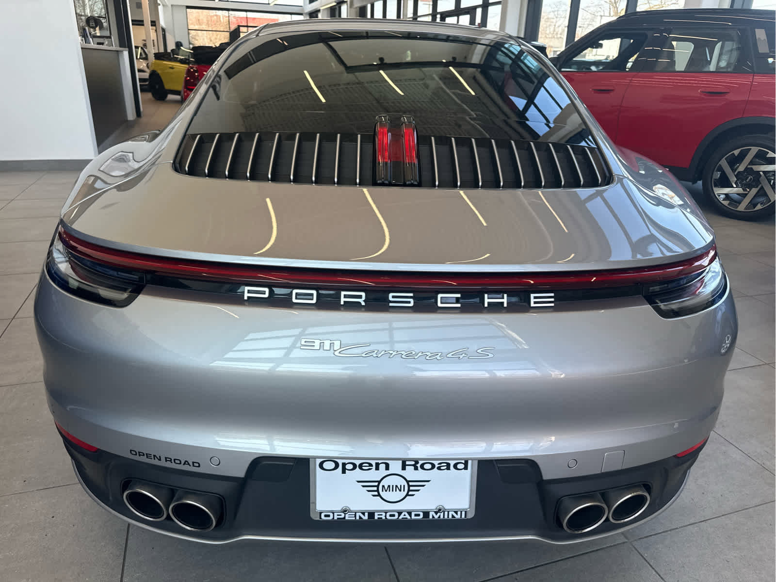 Used 2022 Porsche 911 Carrera 4S image 5