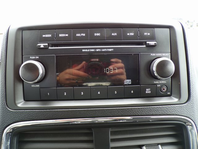 Used 2012 RAM C/V image 18