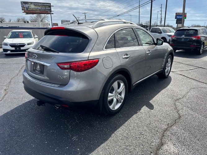 Used 2010 INFINITI FX35 AWD w/ Navigation Pkg image 8