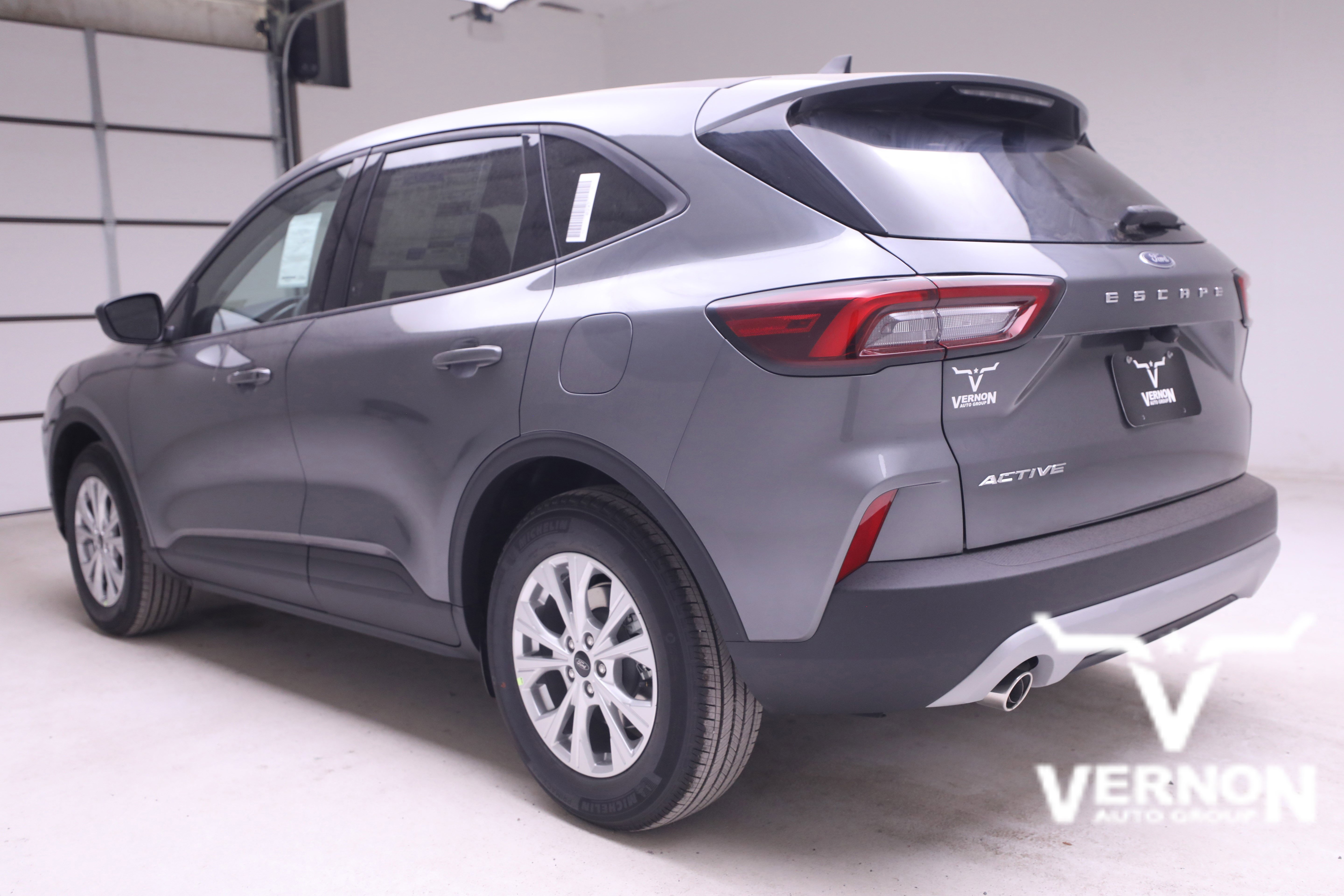 New 2025 Ford Escape Active w/ Cold Weather Package image 3