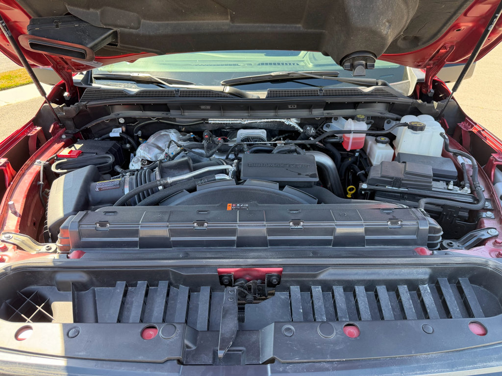 Used 2024 GMC Sierra 2500 SLT w/ SLT Premium Package image 35