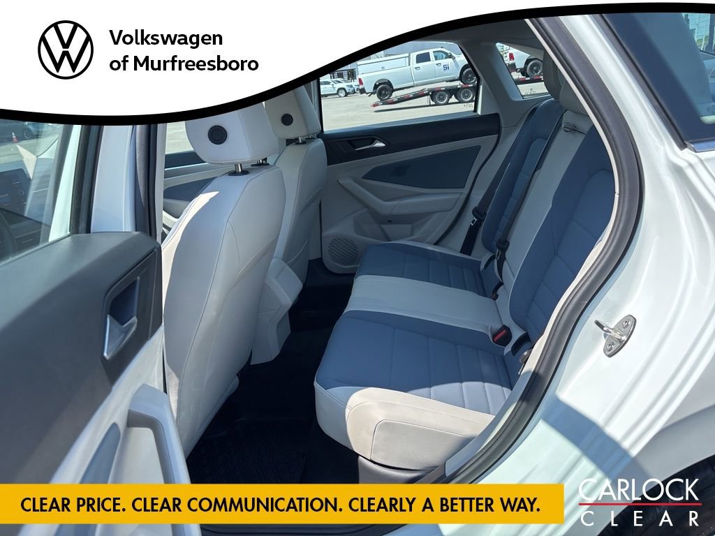 Used 2025 Volkswagen Jetta SE w/ Sunroof Package image 25