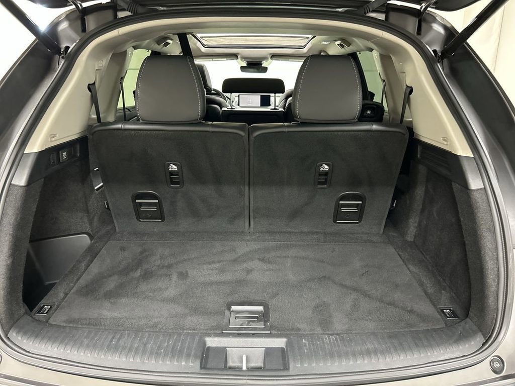 Used 2024 Acura MDX SH-AWD w/ Technology Package image 24