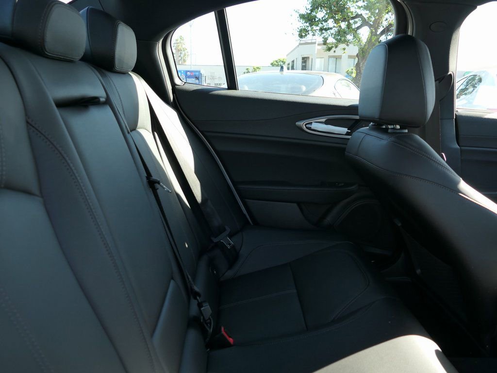 New 2025 Alfa Romeo Giulia AWD image 24