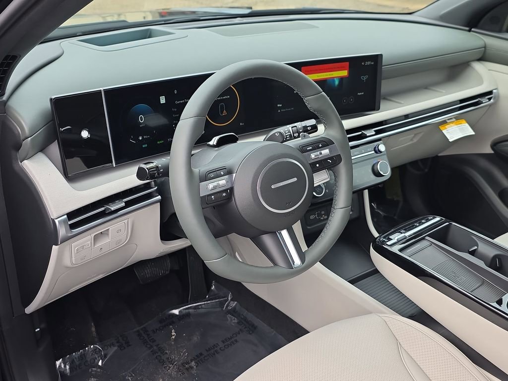 New 2025 Hyundai Tucson Limited image 24