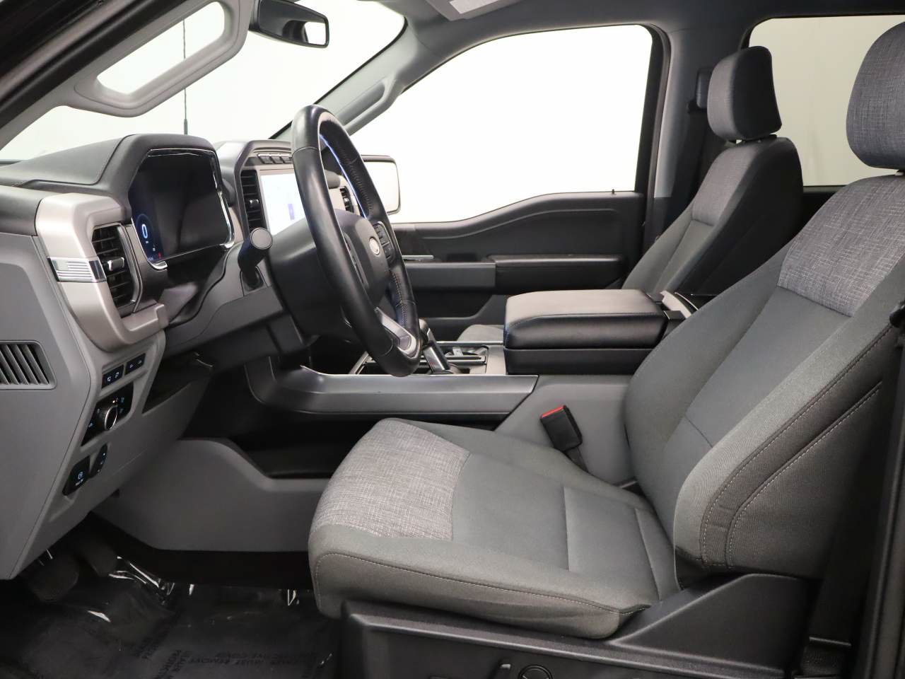 Used 2023 Ford F150 Lightning XLT w/ Equipment Group 312A High AWD/4WD image 17