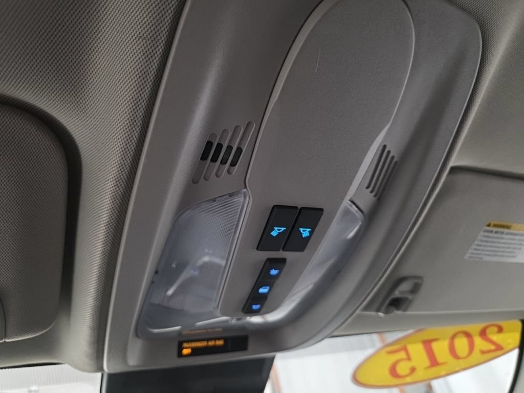 Used 2015 Chevrolet Equinox LT w/ Driver Convenience Package FWD image 20