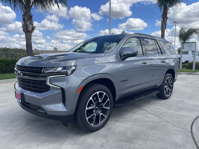 Used 2022 Chevrolet Tahoe RST w/ Luxury Package RWD image 1
