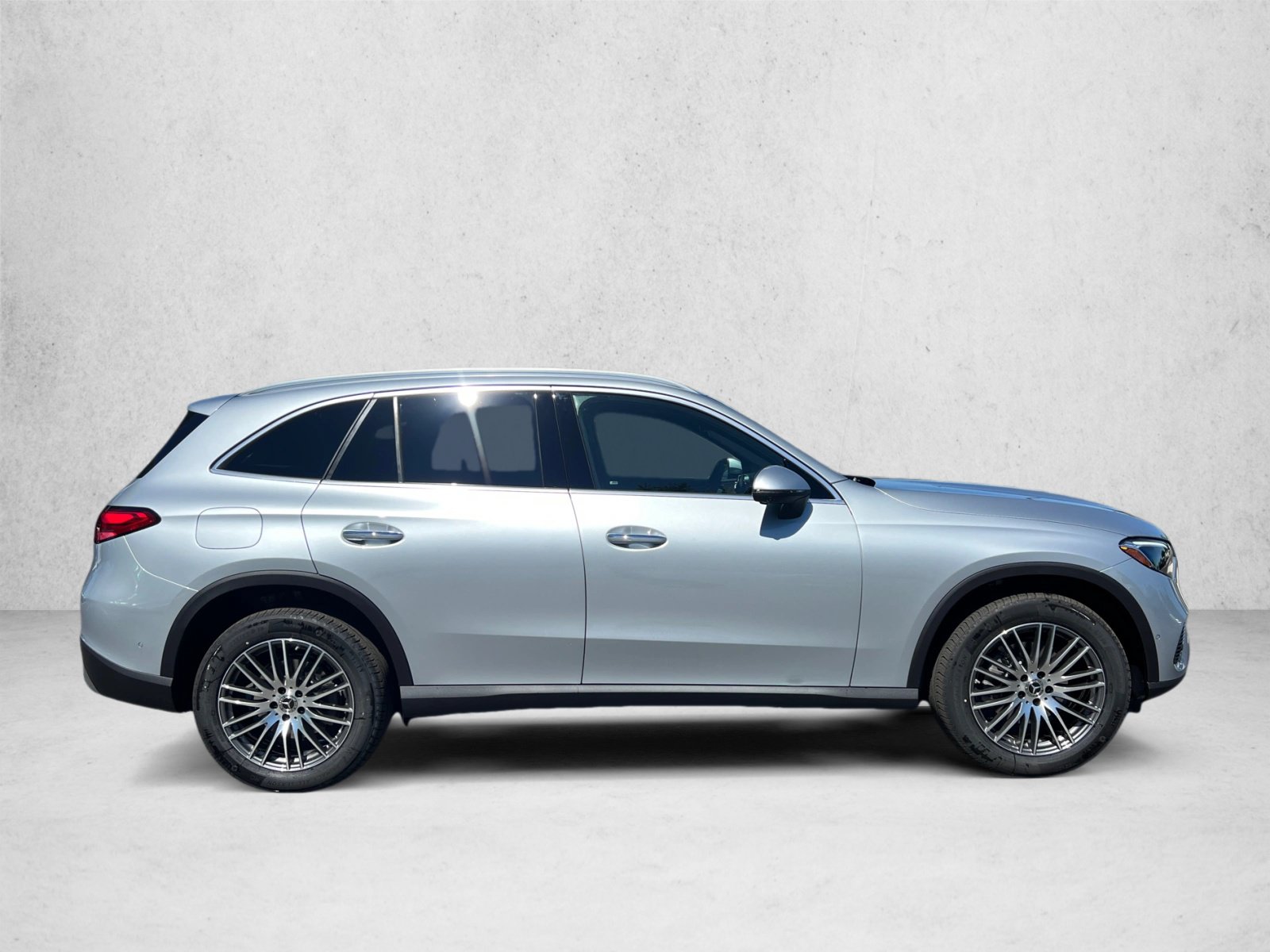 New 2026 Mercedes-Benz GLC 300 4MATIC video 4