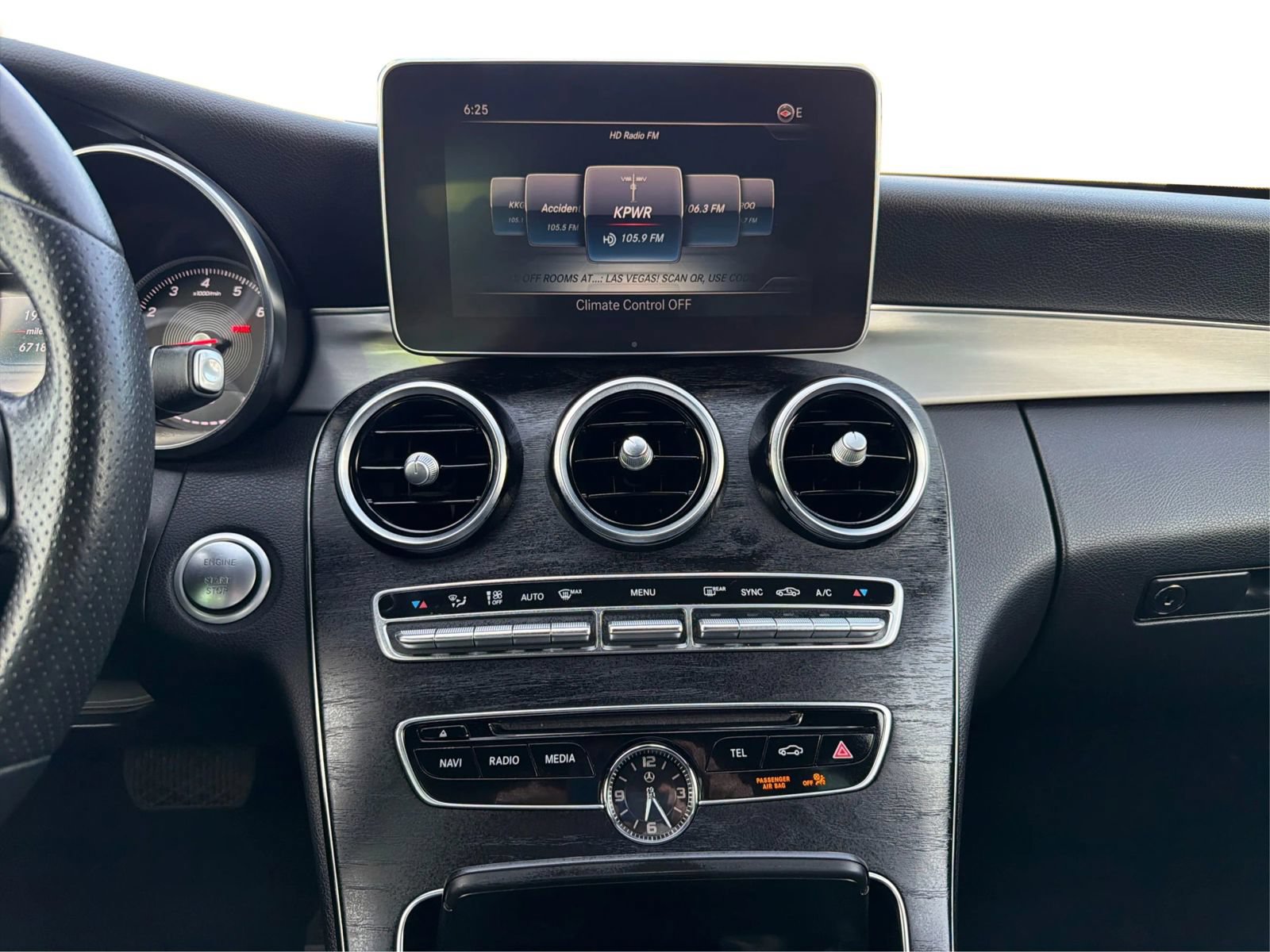 Used 2018 Mercedes-Benz C 300 Sedan image 14
