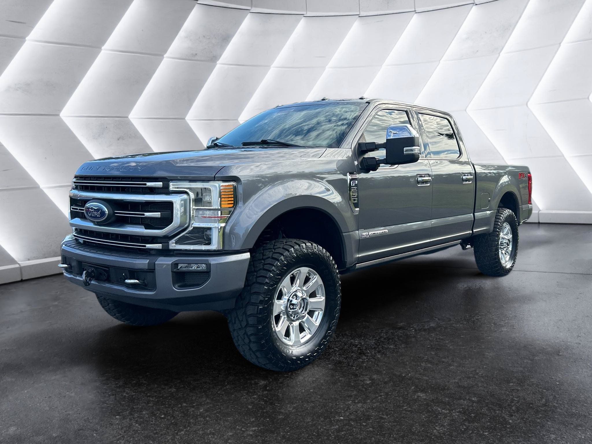 Certified 2021 Ford F250 Platinum AWD/4WD image 3