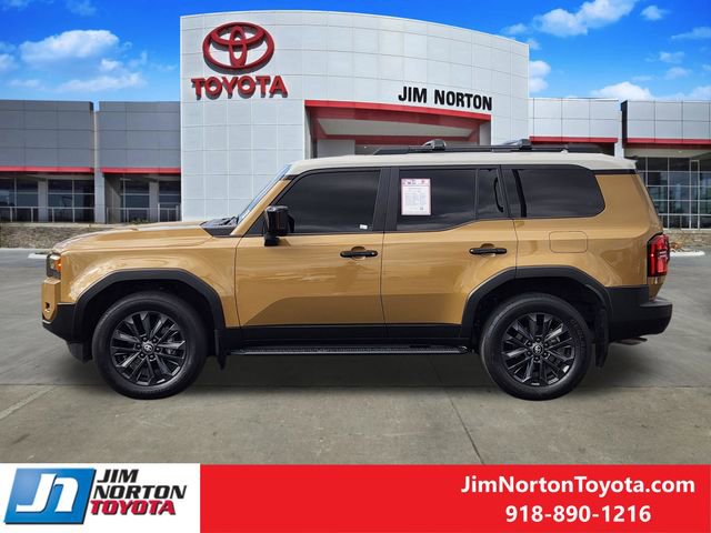 Used 2025 Toyota Land Cruiser w/ Premium Package image 5