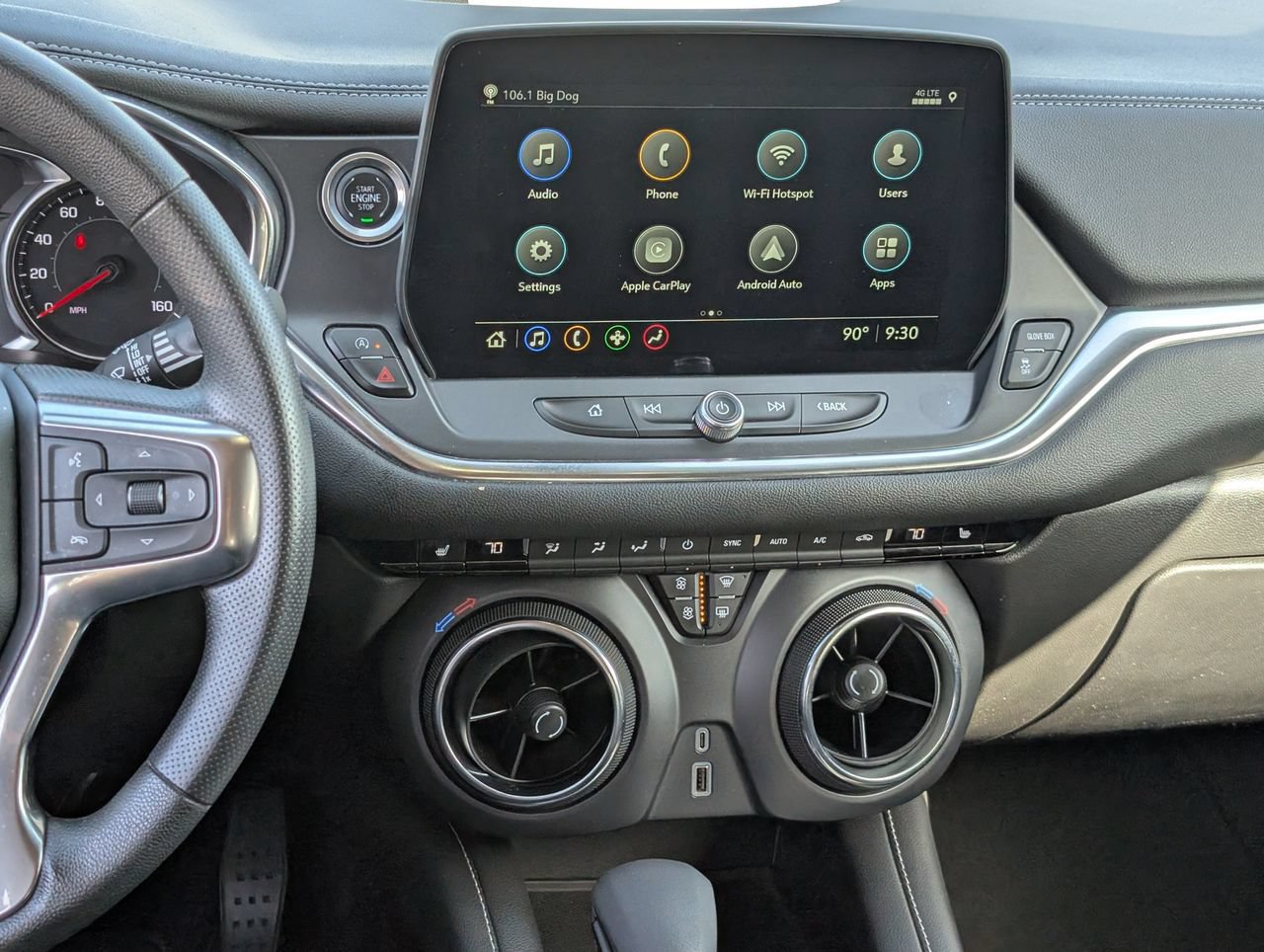 Used 2025 Chevrolet Blazer LT FWD image 12