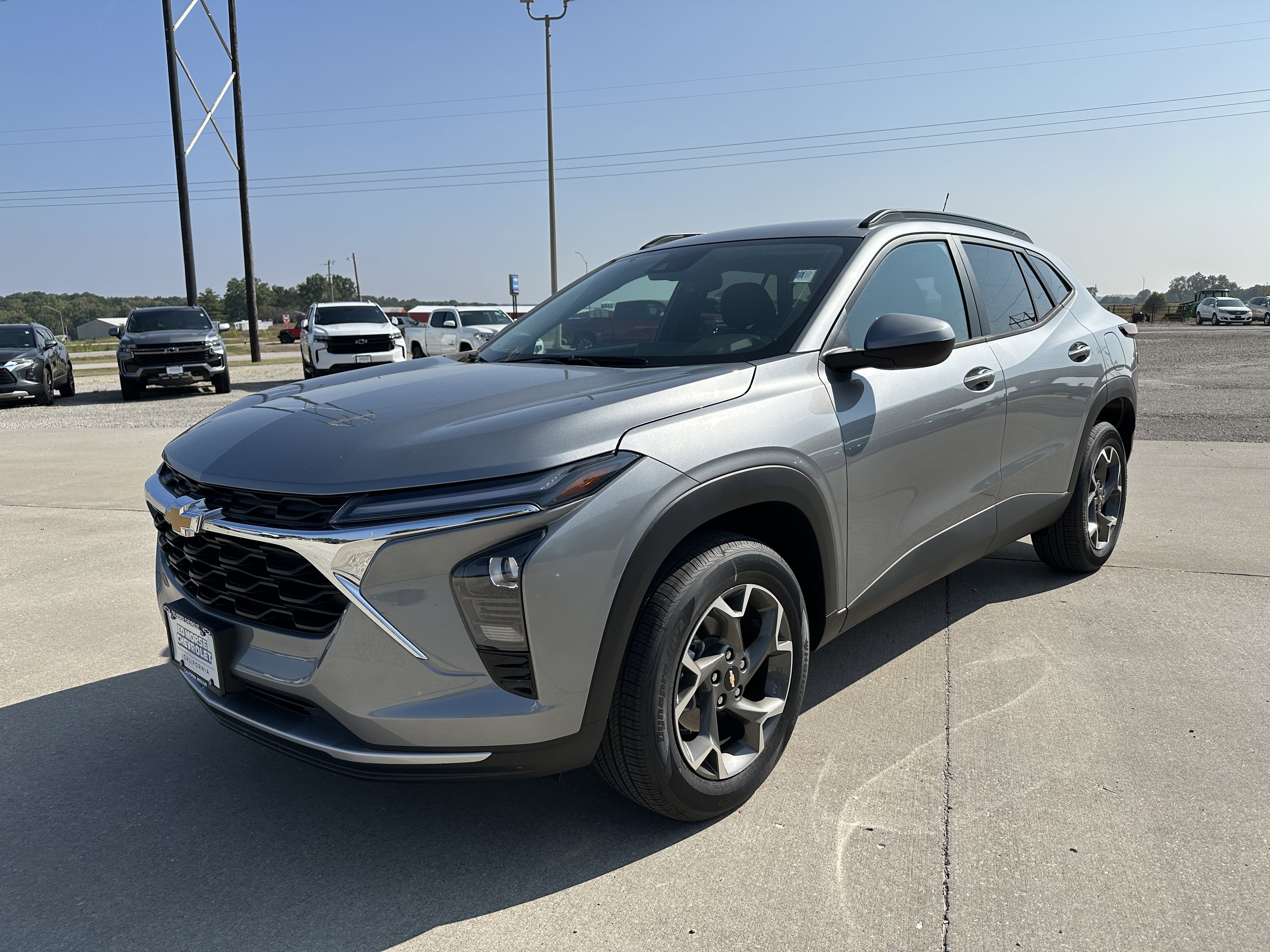 New 2025 Chevrolet Trax LT w/ Driver Confidence Package image 3