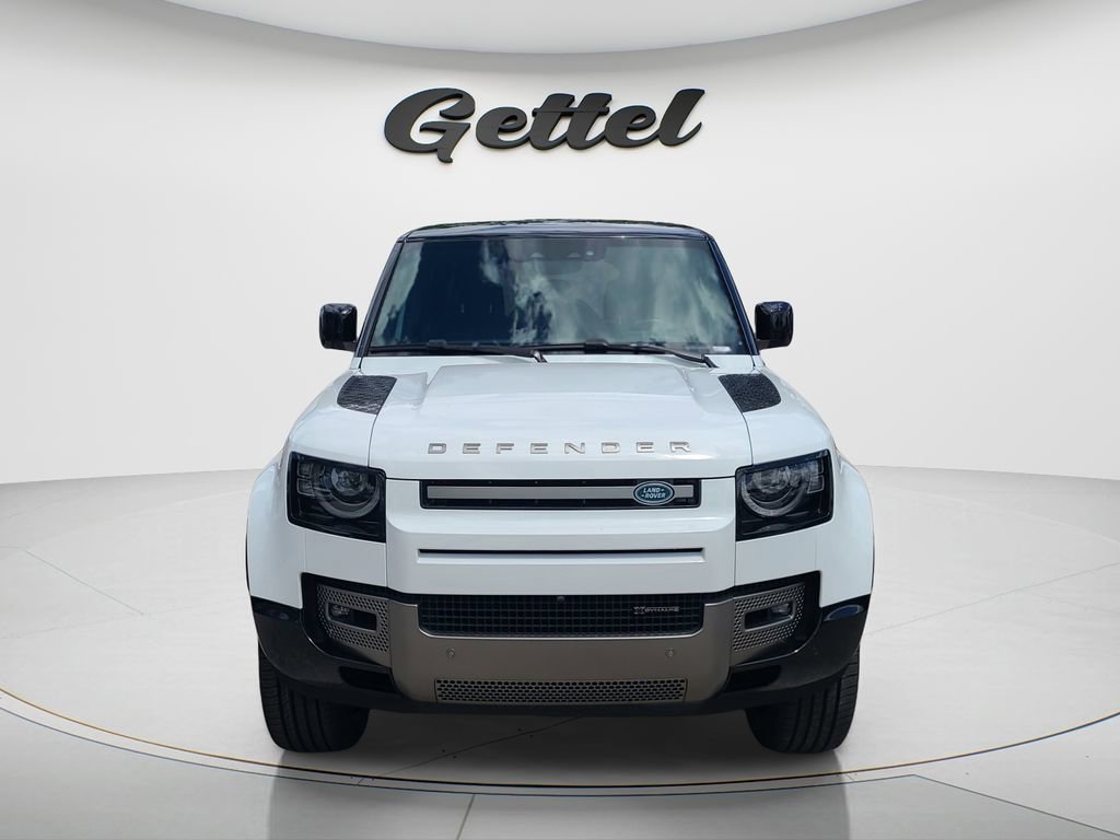 Used 2023 Land Rover Defender 110 X-Dynamic SE image 8