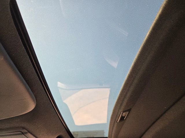 Used 2016 Ford F250 Lariat w/ Lariat Ultimate Package image 18