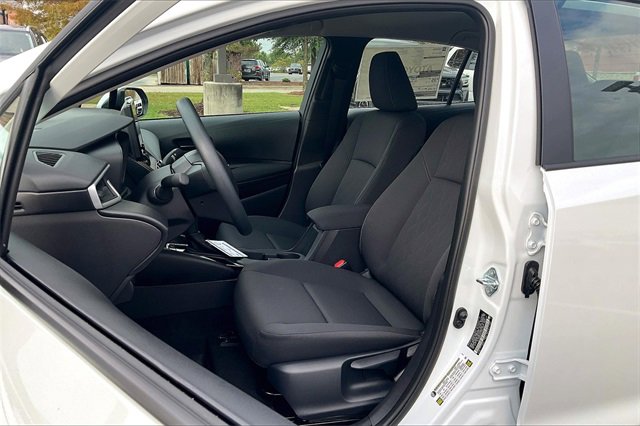 New 2026 Toyota Corolla LE image 9