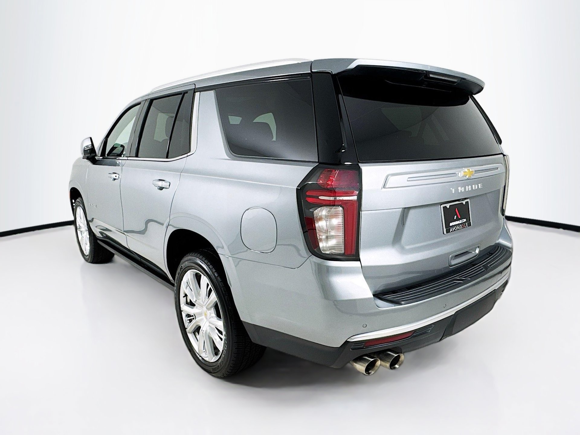 Used 2023 Chevrolet Tahoe High Country AWD/4WD image 6