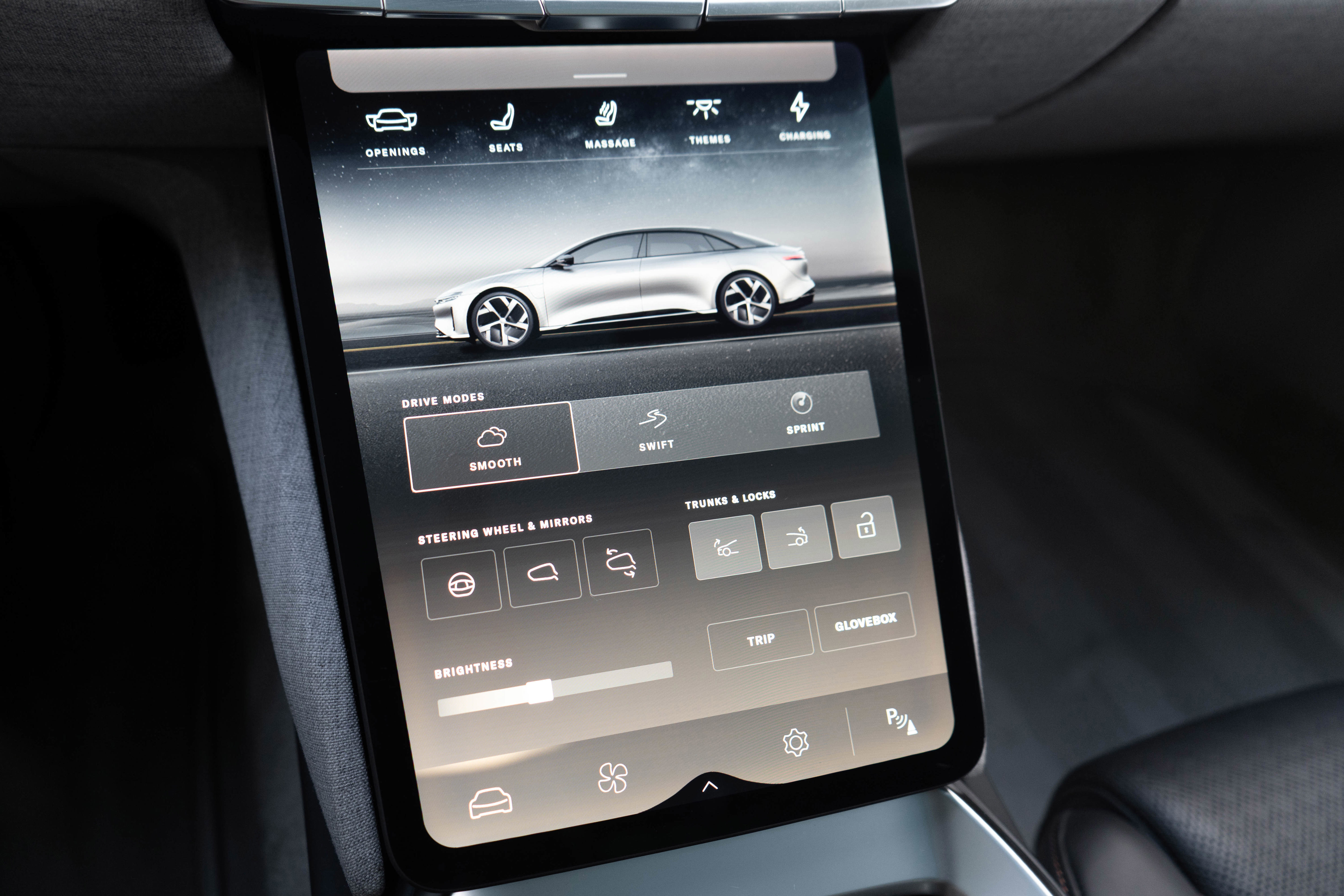 Used 2022 Lucid Air Grand Touring image 29