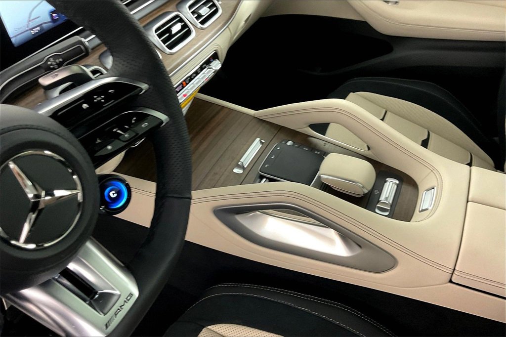 New 2026 Mercedes-Benz GLE 53 AMG 4MATIC image 8