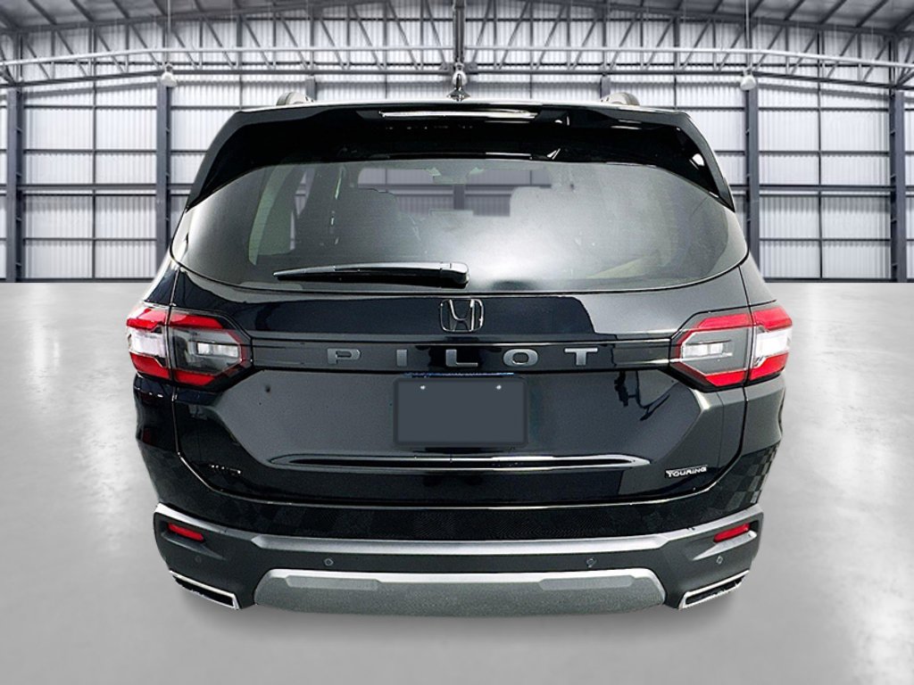 New 2026 Honda Pilot Touring image 3