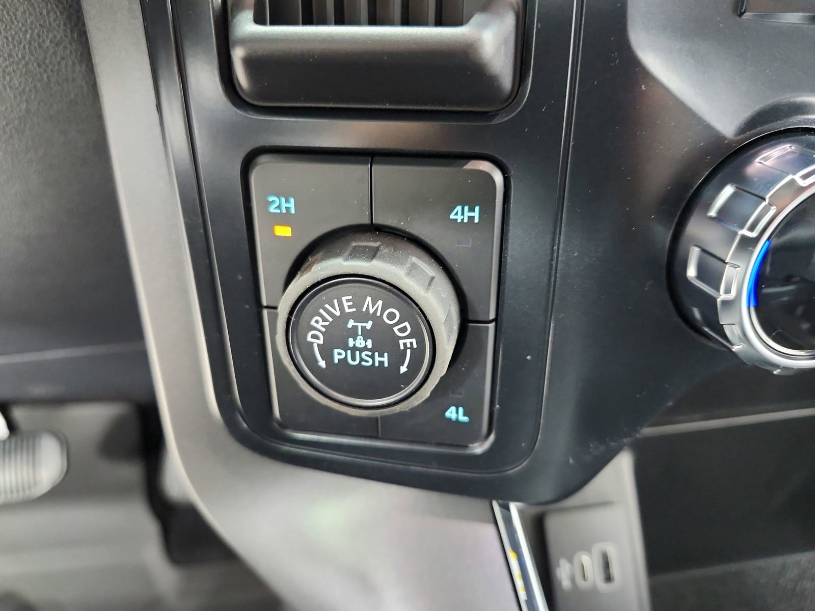 New 2026 Ford F150 XLT image 26