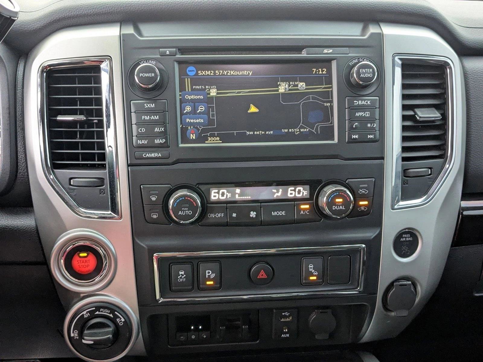 Used 2018 Nissan Titan SV w/ SV Convenience Package AWD/4WD image 13