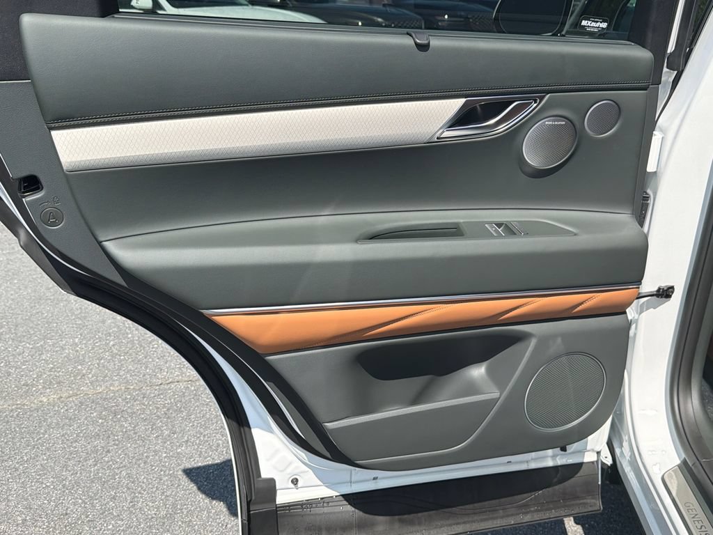 New 2027 Genesis GV80 2.5T Prestige AWD/4WD image 24