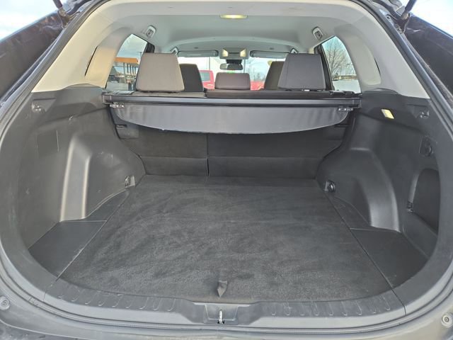 Used 2023 Toyota RAV4 XLE image 31