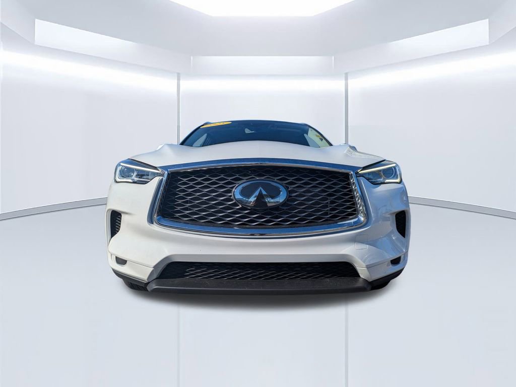 Certified 2025 INFINITI QX50 Luxe image 9