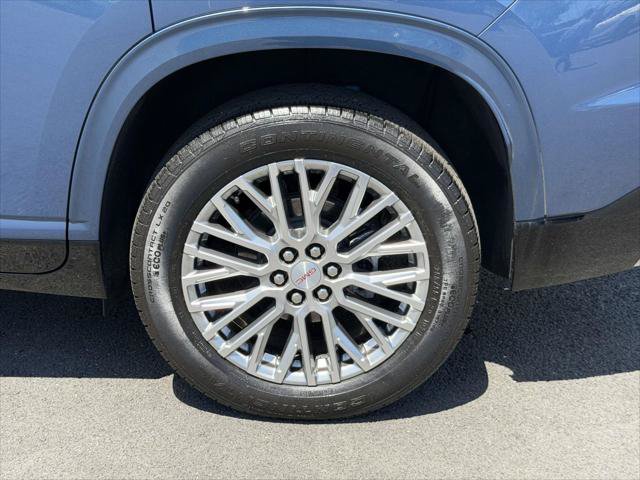Used 2025 GMC Acadia Denali FWD image 10