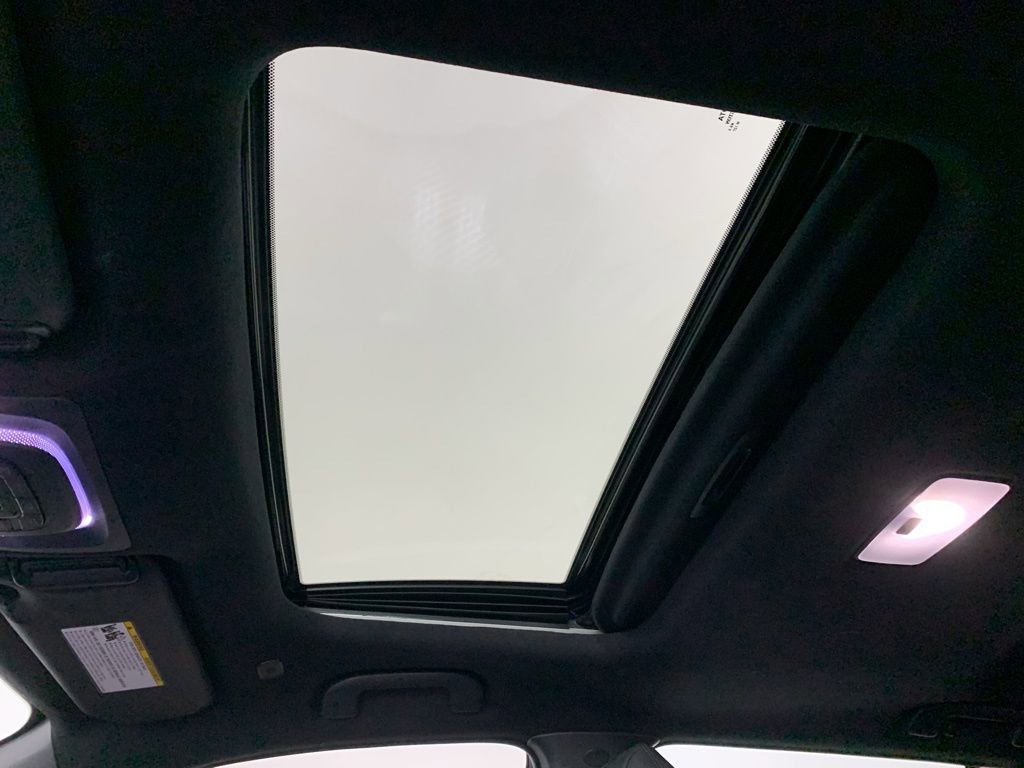 Used 2023 Toyota Corolla Cross XSE w/ Convenience Package image 26