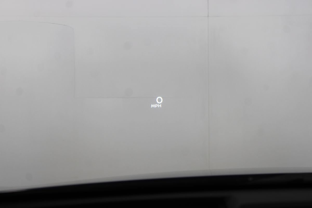 Used 2023 Nissan Ariya AWD image 15