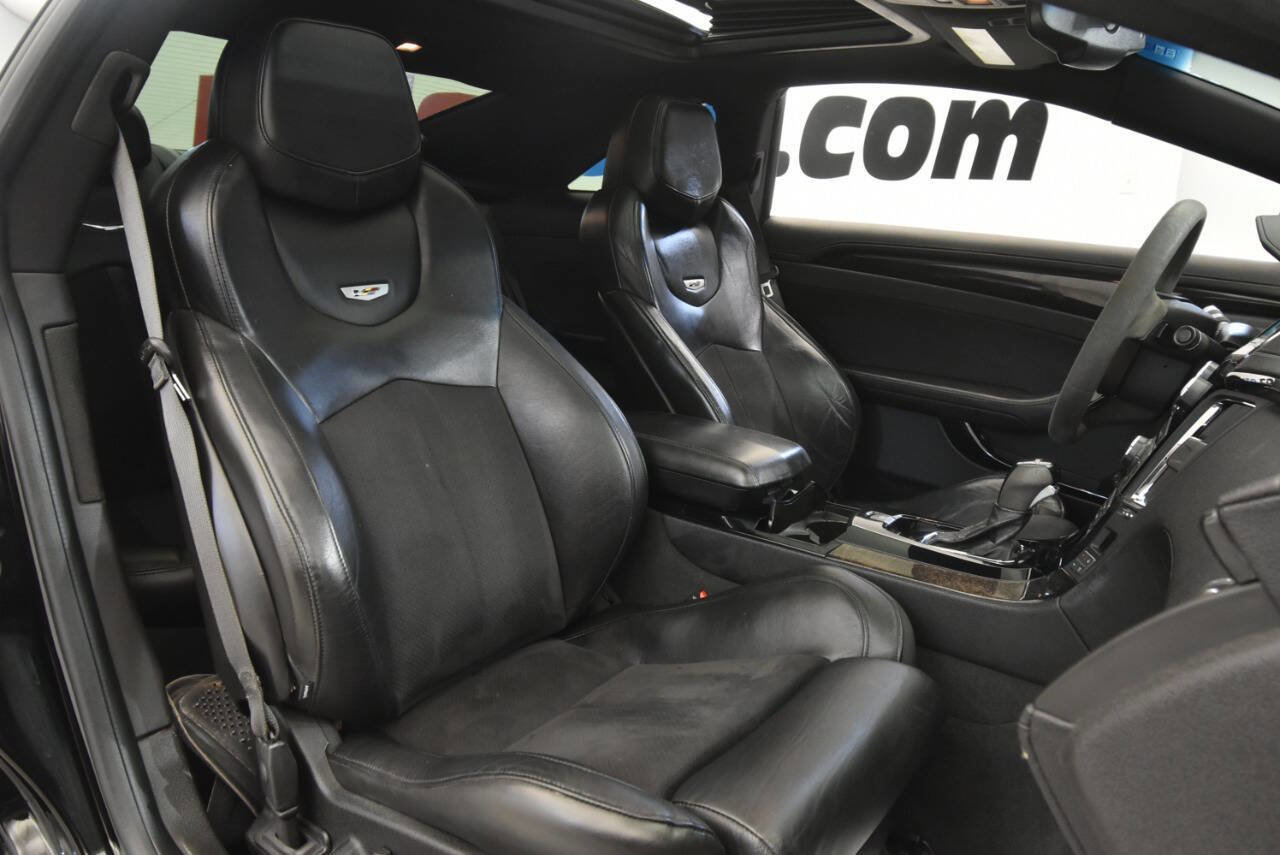 Used 2011 Cadillac CTS V w/ Wood Trim Package image 17