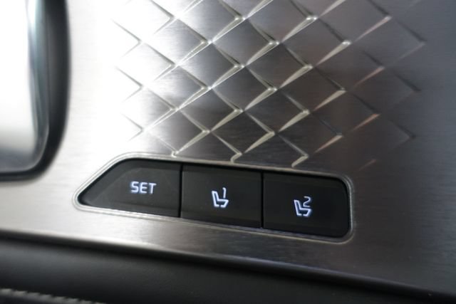 Used 2022 Kia Sorento SX FWD image 20