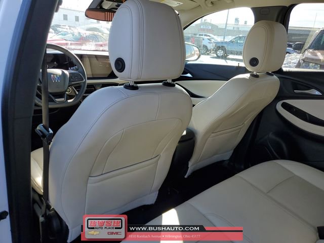 Used 2024 Buick Encore GX Sport Touring image 13