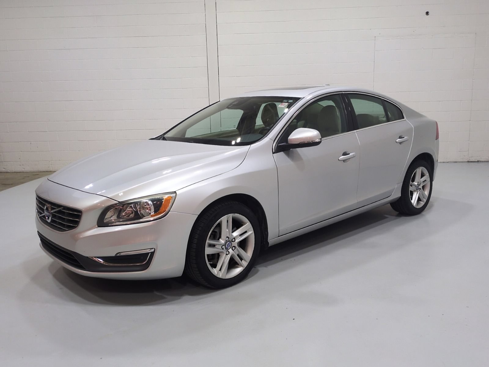 Used 2015 Volvo S60 T5 Premier AWD/4WD image 9