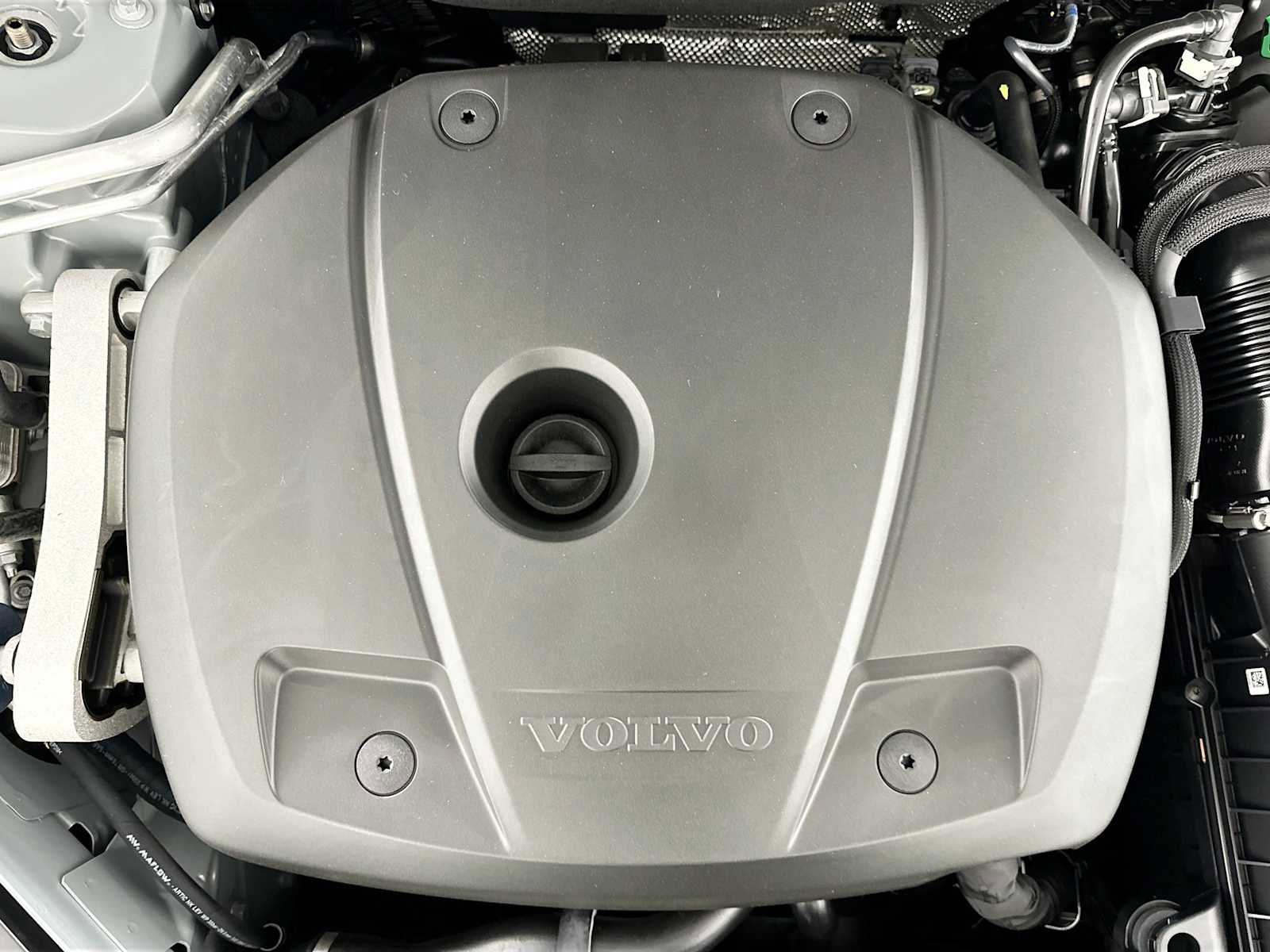 Used 2025 Volvo XC60 T8 Plus w/ Protection Package Premier image 27