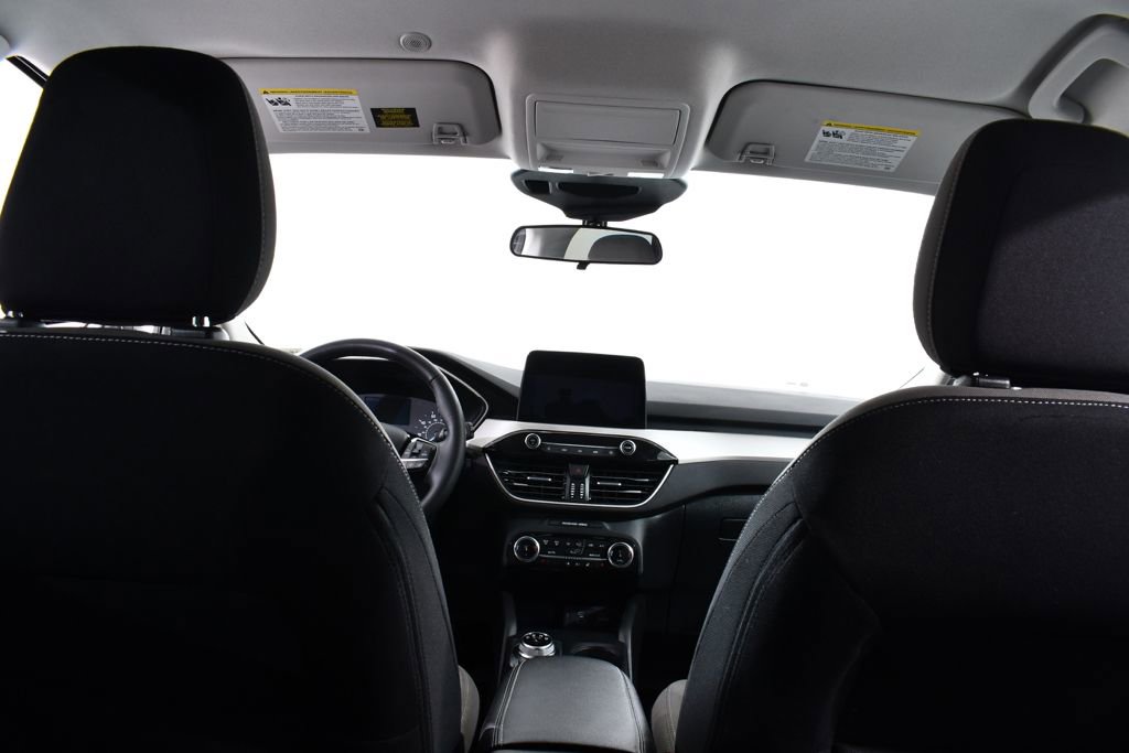 Used 2022 Ford Escape SE w/ SE Sport Appearance Package image 17