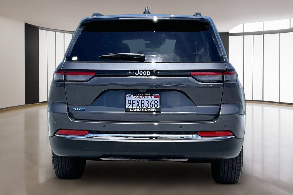 Used 2023 Jeep Grand Cherokee 4WD 4xe image 5