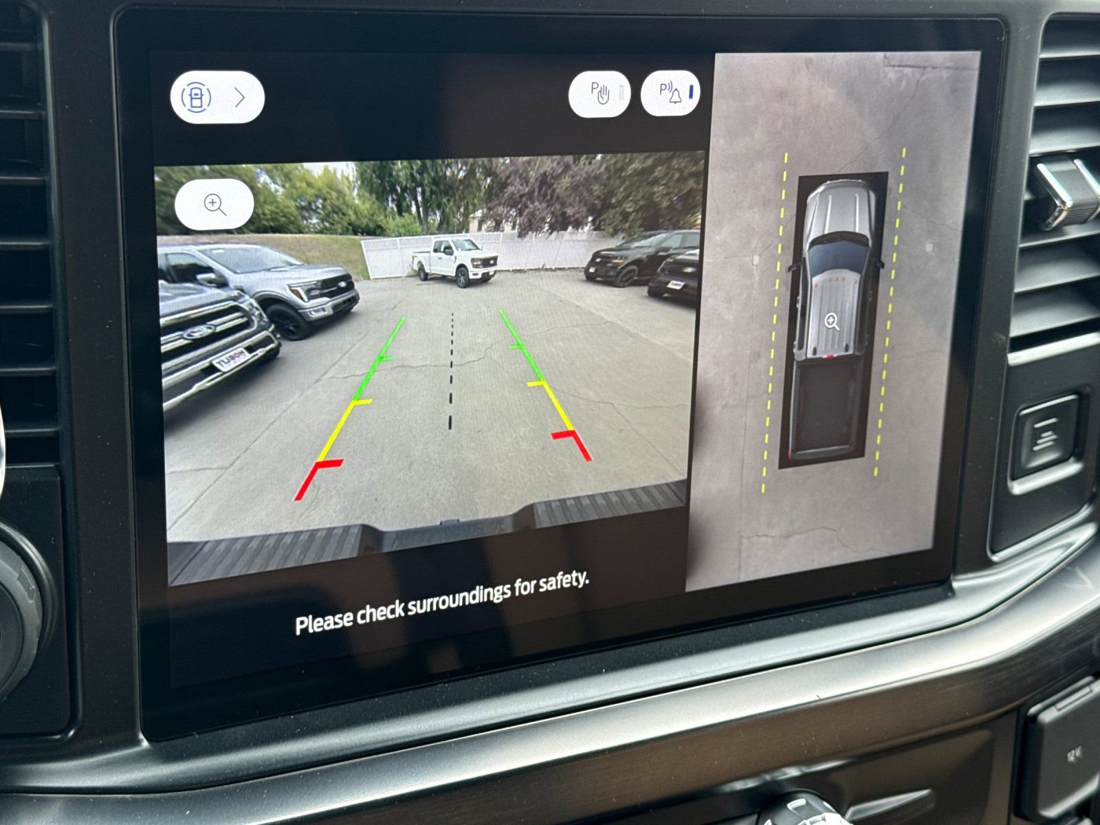 New 2026 Ford F250 Lariat w/ Lariat Premium Package image 22