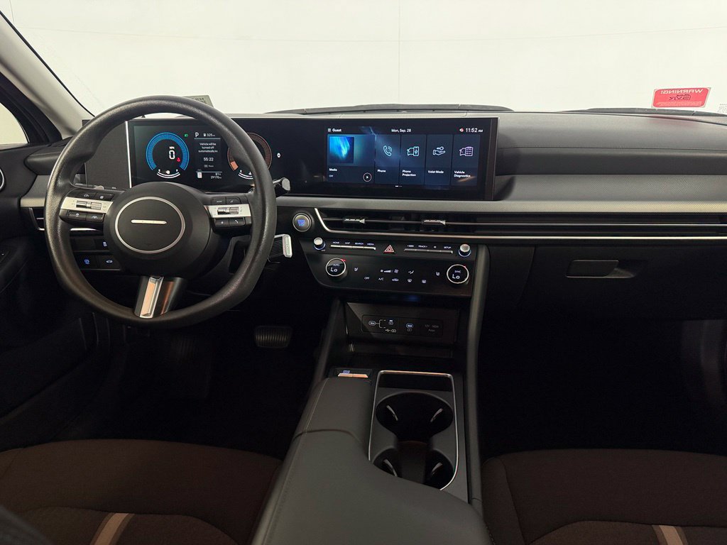 Used 2025 Hyundai Sonata SEL FWD image 13